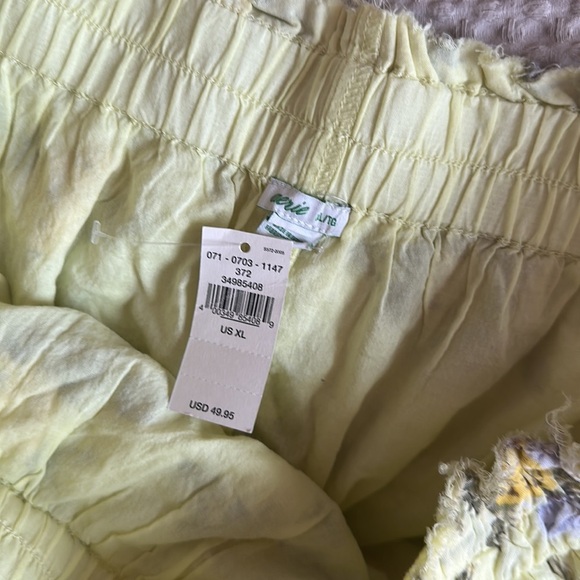 Aerie rock n ruffle printed tiered yellow floral mini skirt XL NWT lace detail - Picture 5 of 5